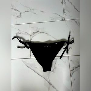 Size M - Black Bathing Suit Bottoms